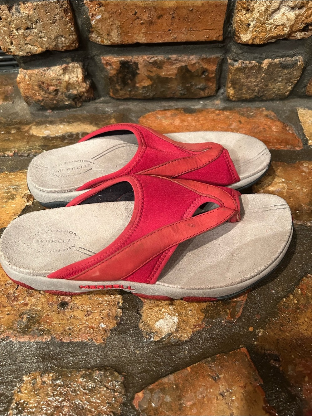Merrell Sandals. - Picture 2 of 5